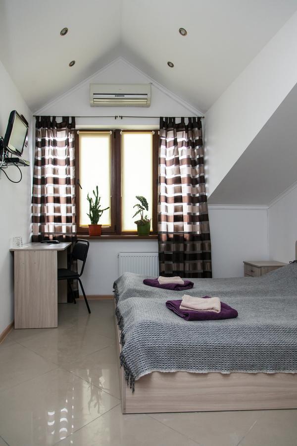לבוב Minihotel Freedom מראה חיצוני תמונה